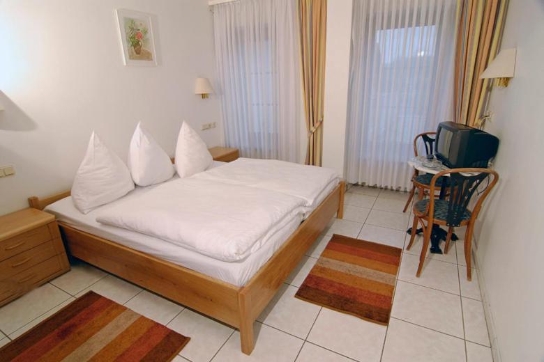 Zewener Hof - Garni Hotel Trier Quarto foto